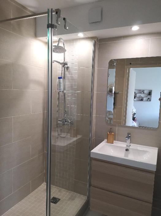 Apartament Le Palais Royal Saint-Raphaël Zewnętrze zdjęcie